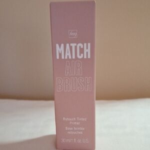 Avon-Match Air Brush Retouch Tinted Primer in Fair Light Shade